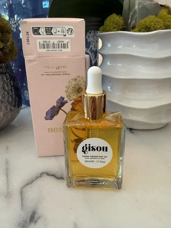 Gisou HONEY INFUSED HAIR OIL - Picture 4 of 5